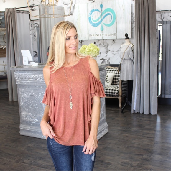 ✨LAST ONE✨Vintage Wash Flutter Sleeve Rust Tunic - Picture 4 of 6